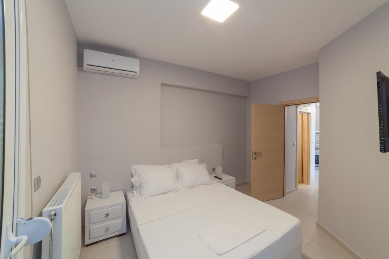 Althea Suites By Rentalspro Services - Nea Moudania Halkidiki Εξωτερικό φωτογραφία